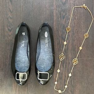 Dr. Scholl’s Memory Foam Black Flats